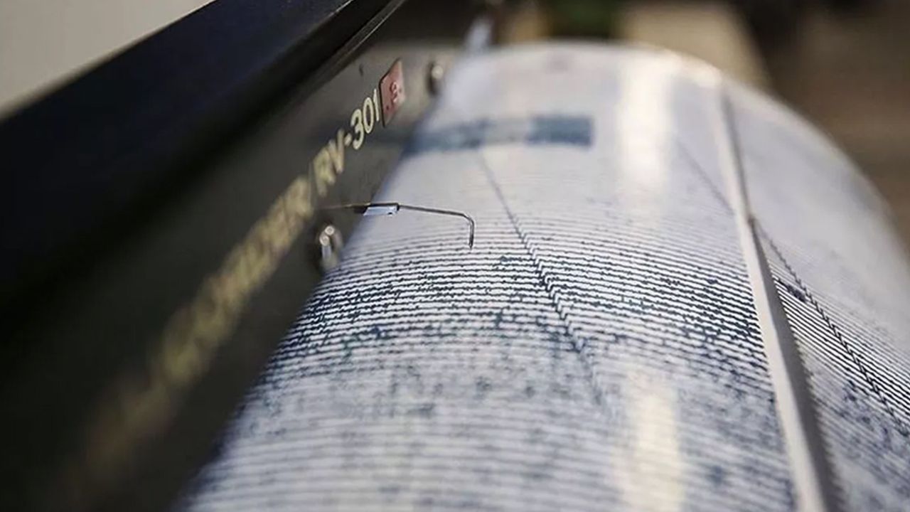 Hatay'da peş peşe artçı depremler!