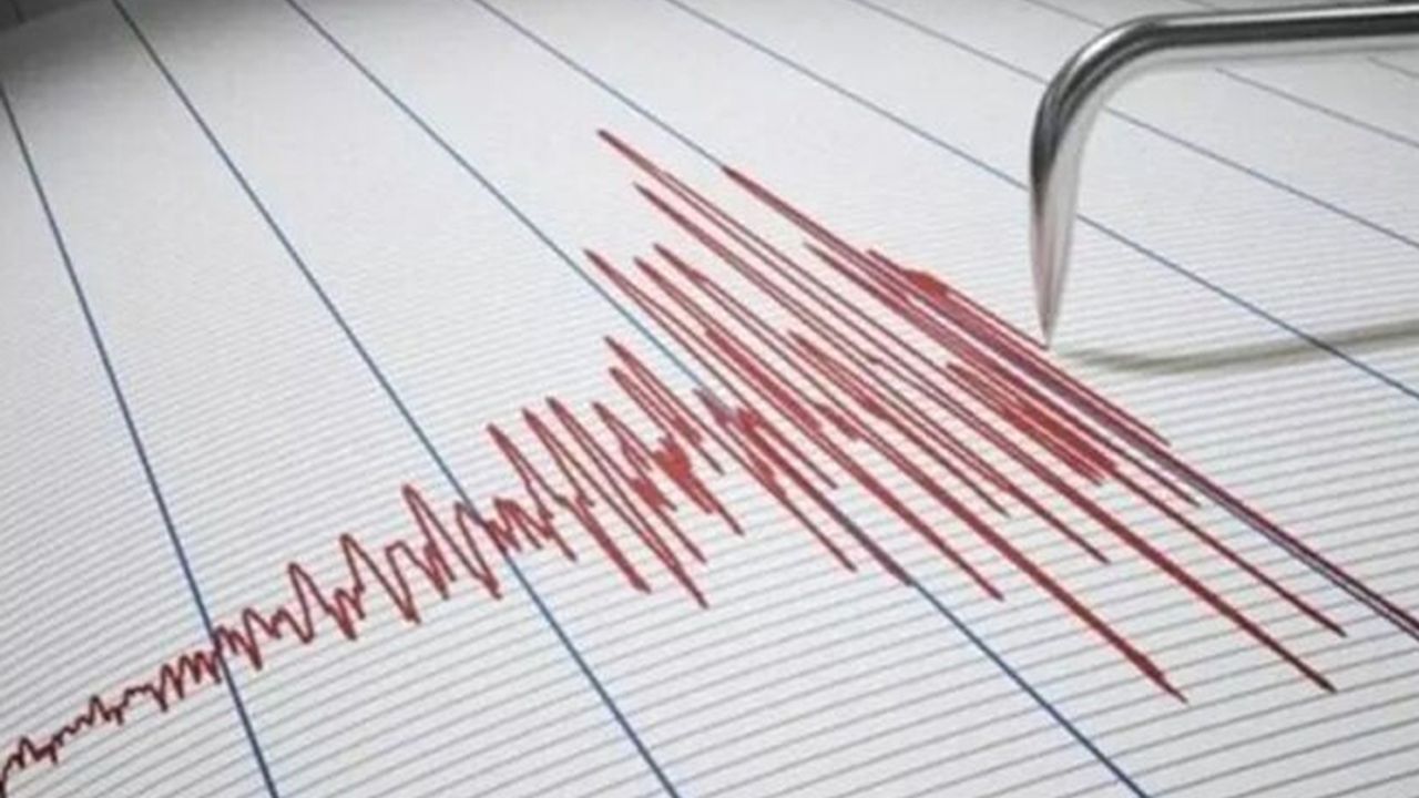 İzmir'de 4.1 şiddetinde deprem