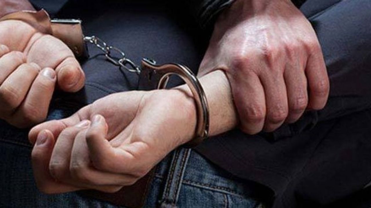 Kocaeli'de kaçakçılık operasyonlarında 2 şüpheli gözaltına alındı