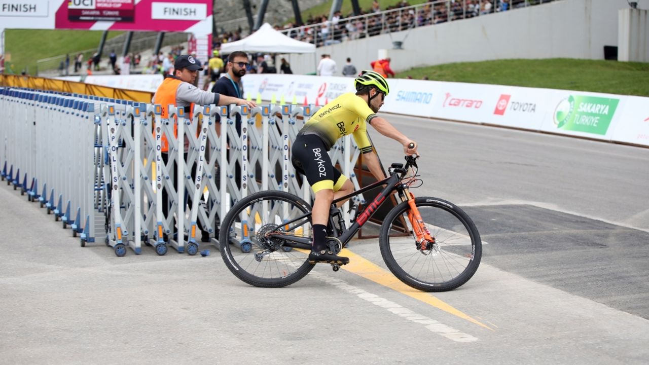 UCI Dağ Bisikleti Eliminator Dünya Kupası birinci etabı Sakarya'da yapıldı