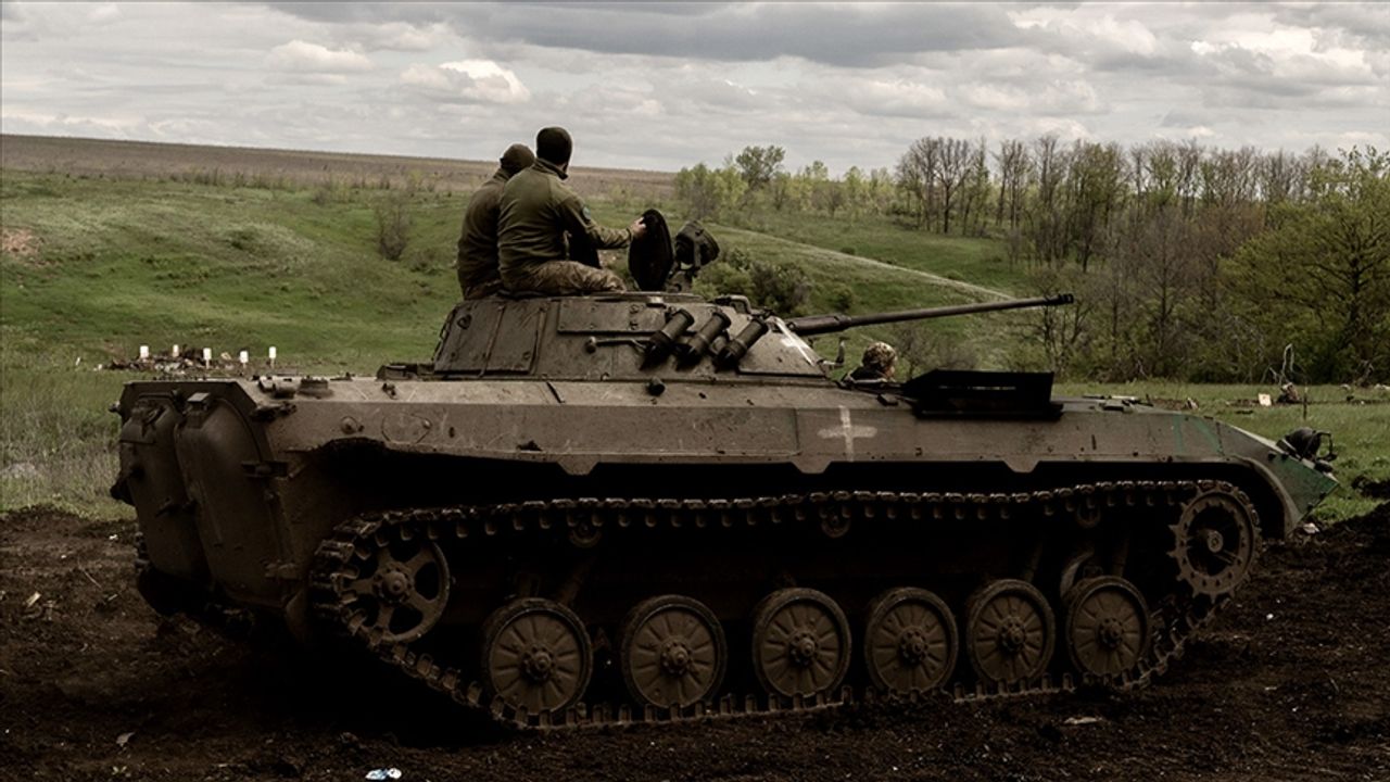 Ukrayna: Ordu, doğu cephesinin Svatove yönünde 400 metre ilerledi