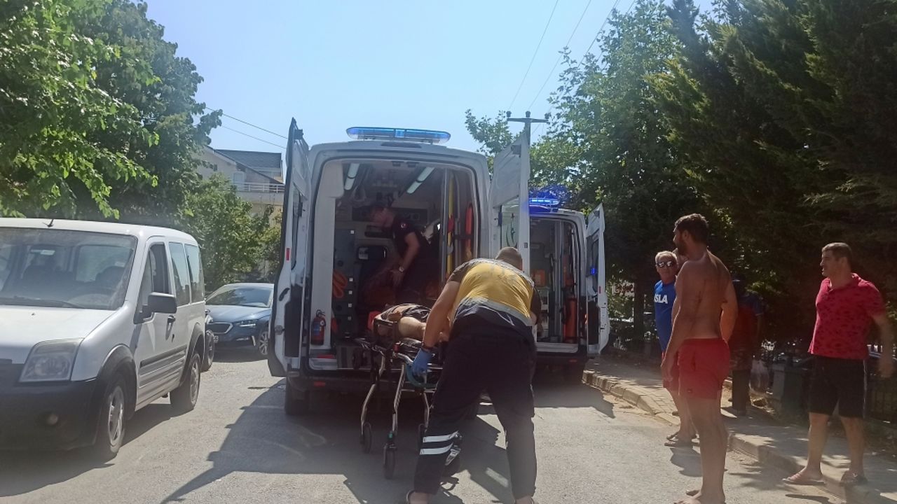 Kocaeli'de boğulma tehlikesi geçiren kişi hastaneye kaldırıldı