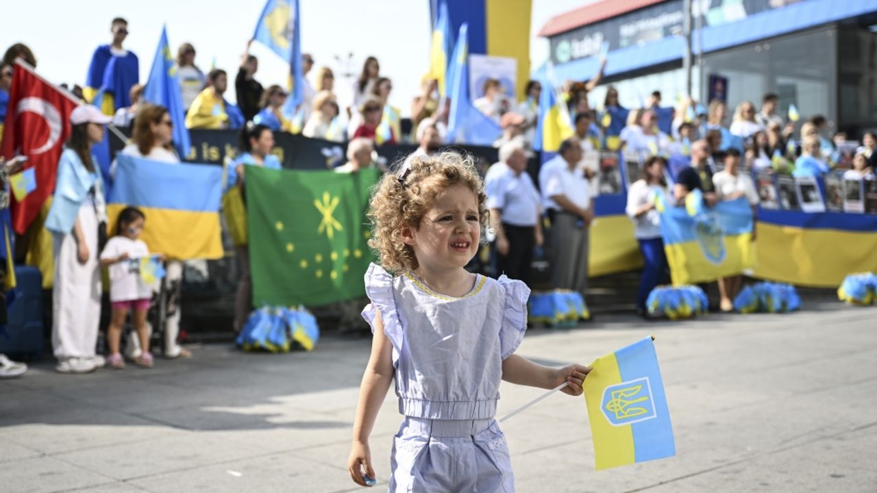 Ukrayna'nın 32. Bağımsızlık Günü İstanbul'da kutlandı