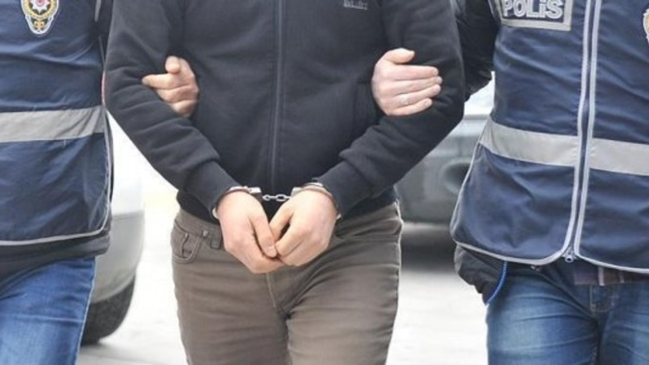 Kocaeli'de dolandırıcılık operasyonunda 22 şüpheli gözaltına alındı