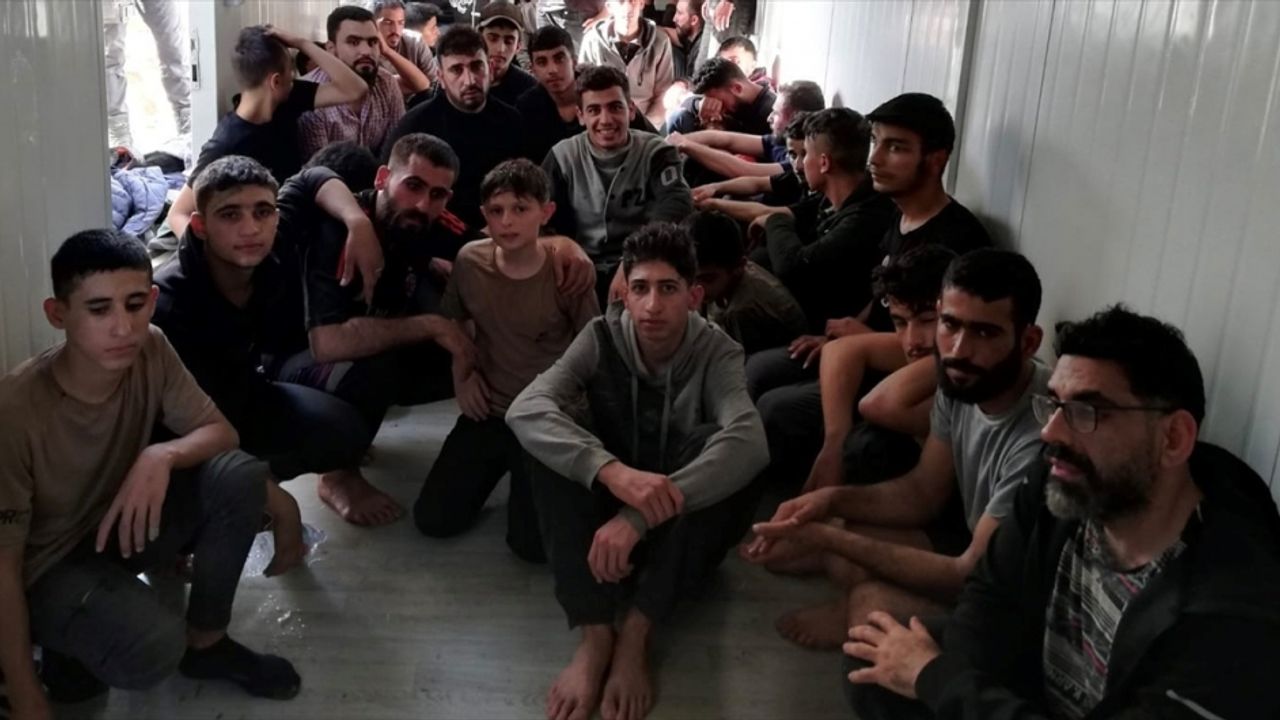 Yalova'da göçmen kaçakçılığı operasyonlarında yakalanan 6 şüpheli tutuklandı