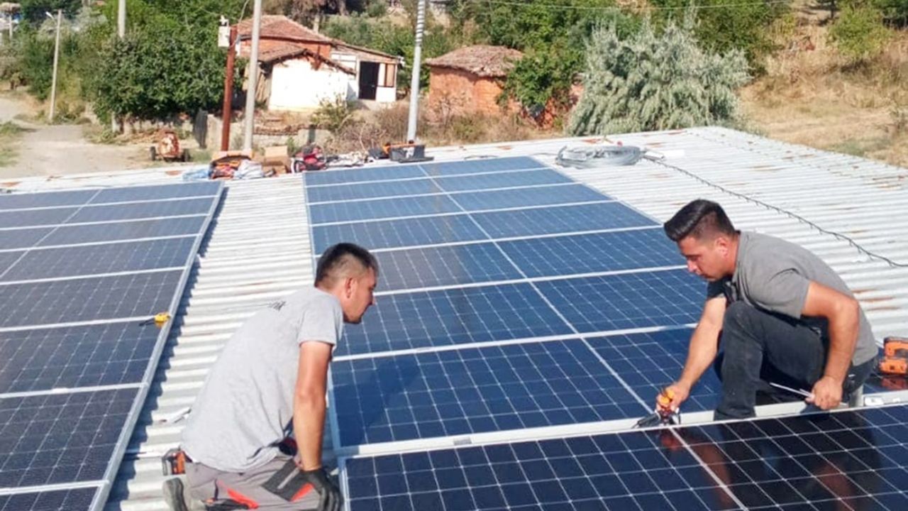 Çanakkale'de belde belediyesi kendi elektriğini üretiyor