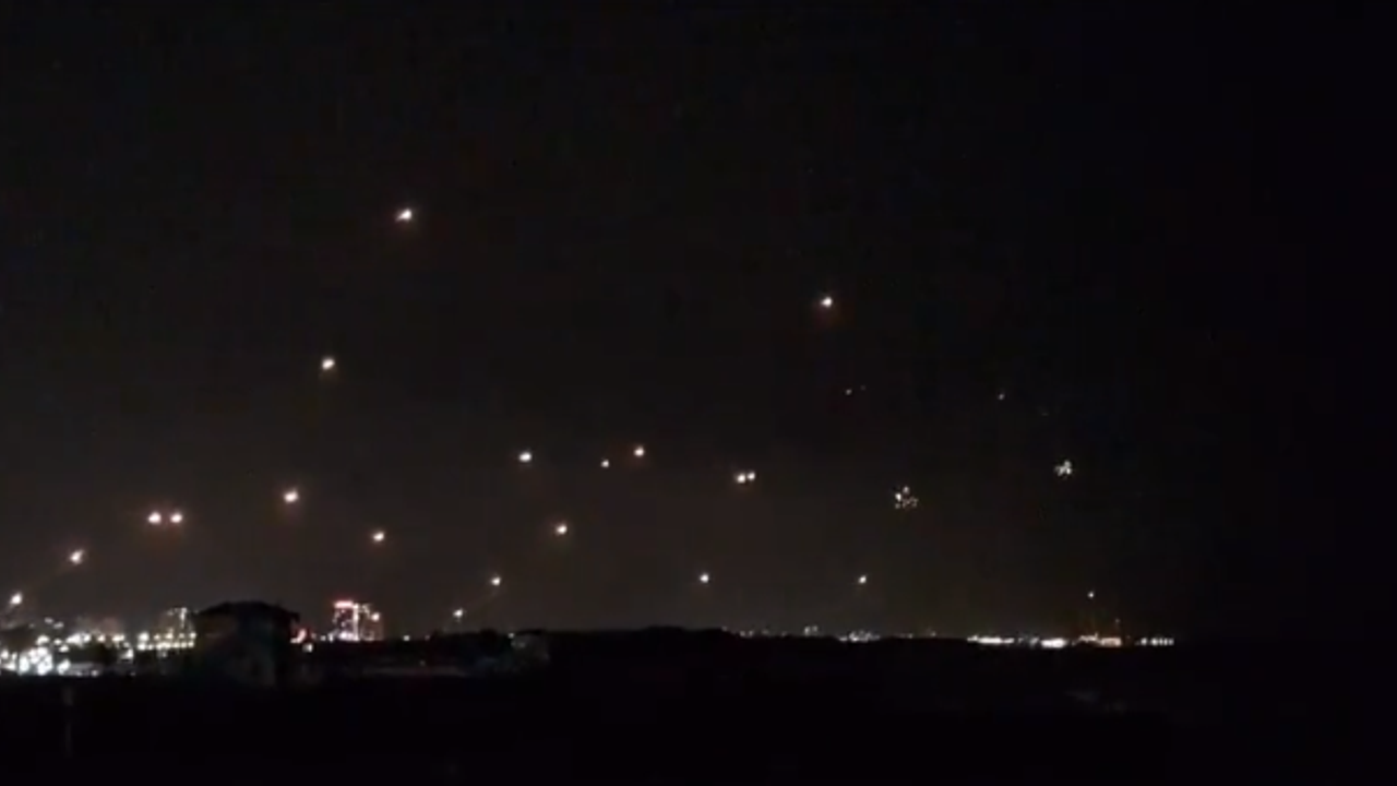 Hamas'tanTel Aviv'e ağır roket saldırısı!