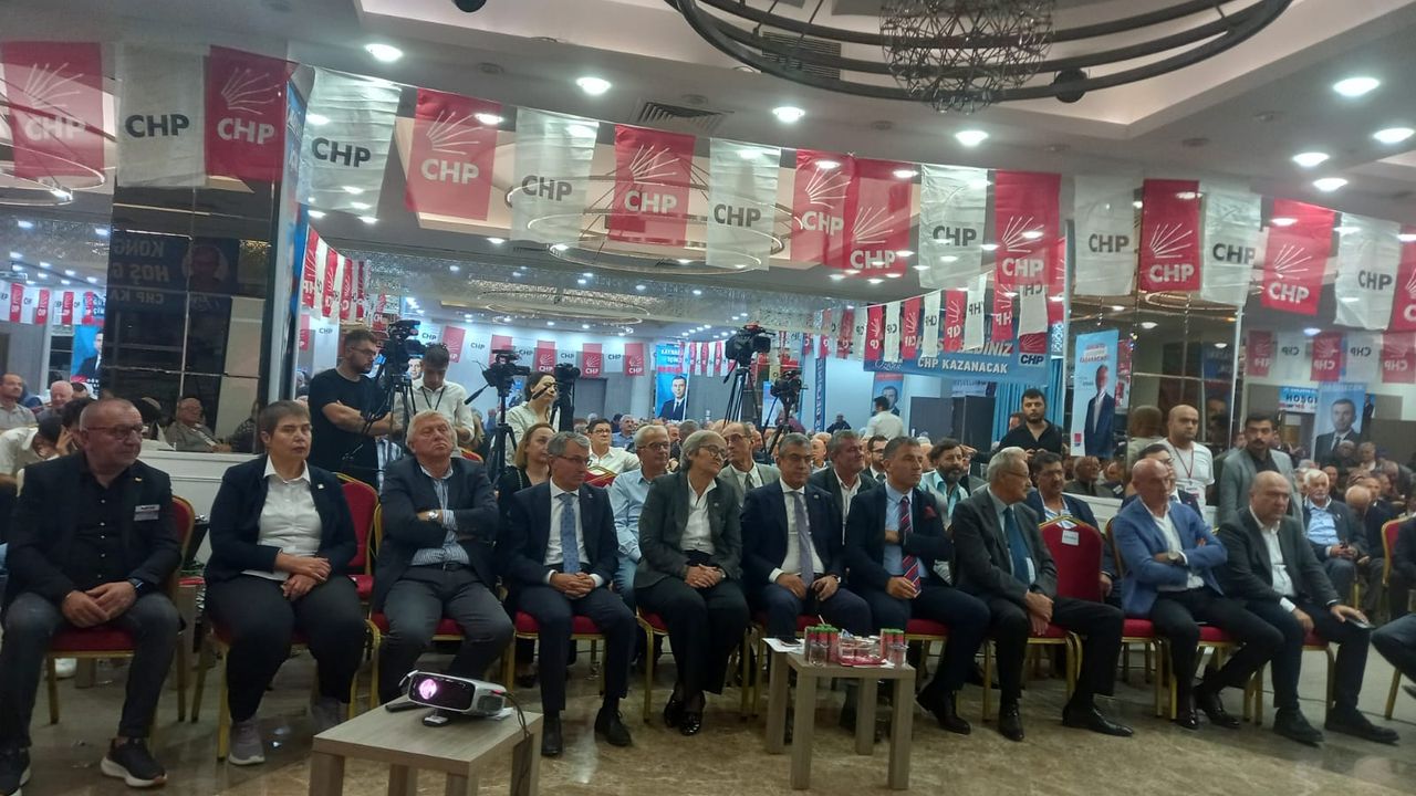 CHP'nin il kongresine Özkoç katılmadı