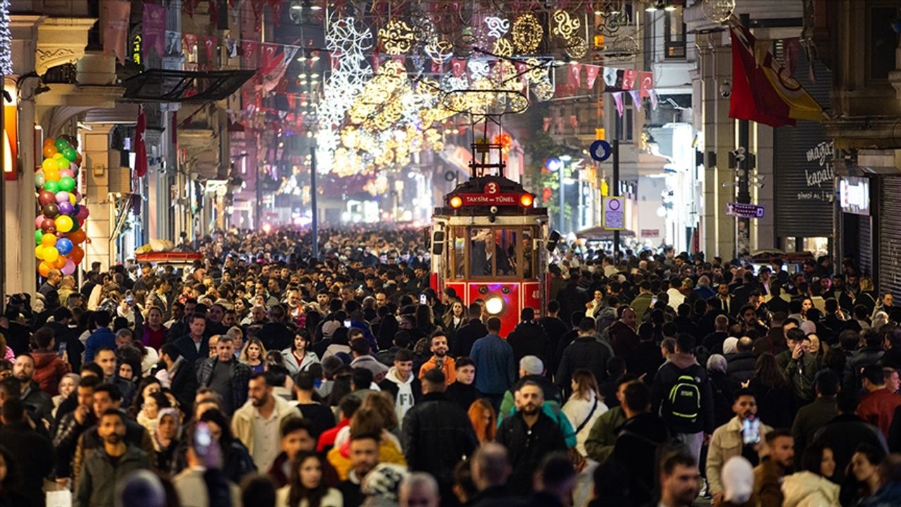 İstanbul nüfusu ne kadar oldu? İstanbul'da kaç milyon kişi var?