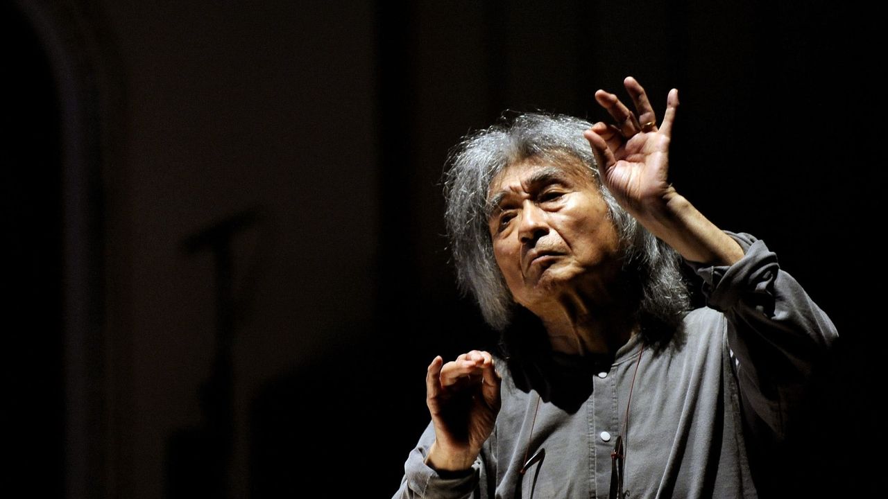 Japon orkestra şefi Ozawa hayatını kaybetti