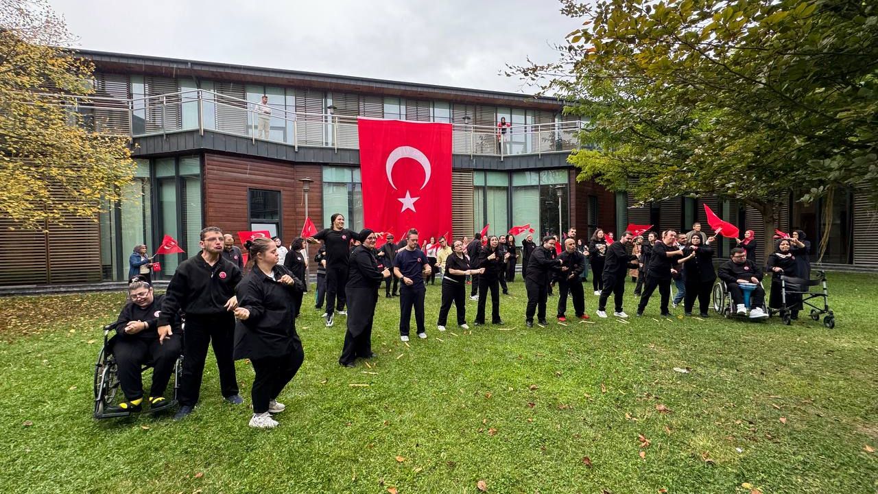 SGM’de özel bireylerin Cumhuriyet coşkusu