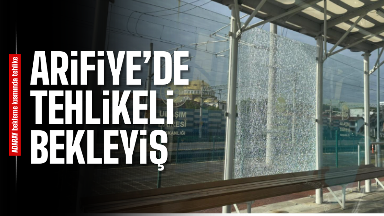Arifiye İstasyonu’nda çatlayan cam tehlike yaratıyor
