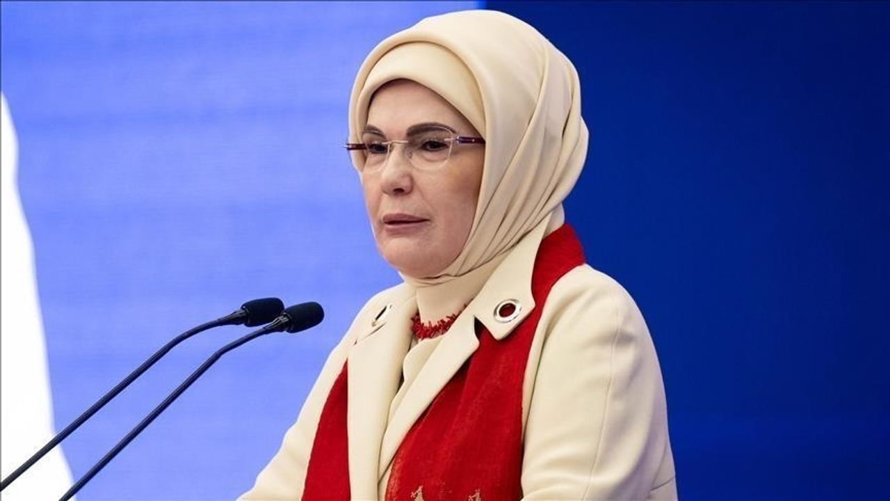 Emine Erdoğan’dan 29 Ekim Cumhuriyet Bayramı Mesajı: “Cumhuriyet, Milletimizin Var Oluş İradesinin En Kıymetli Eseridir”