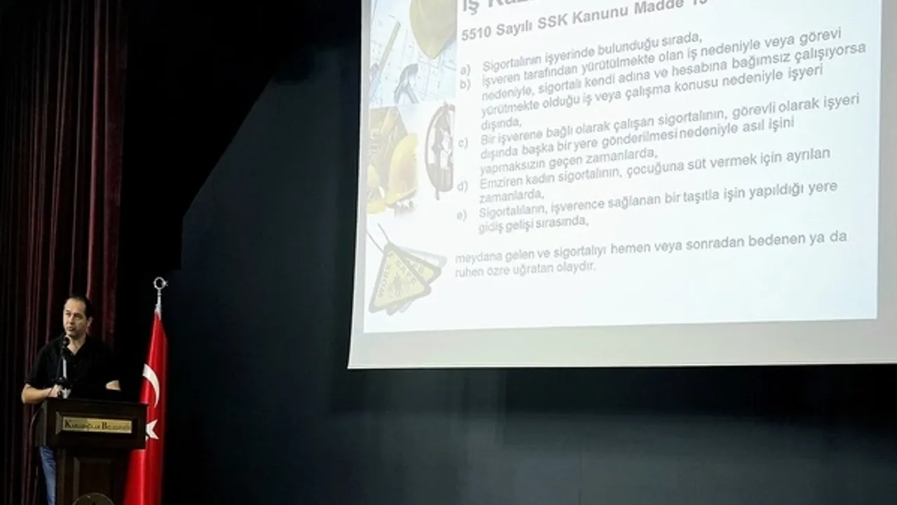 Karabağlar Belediyesi Personeline İş Sağlığı ve Güvenliği Eğitimi Verildi