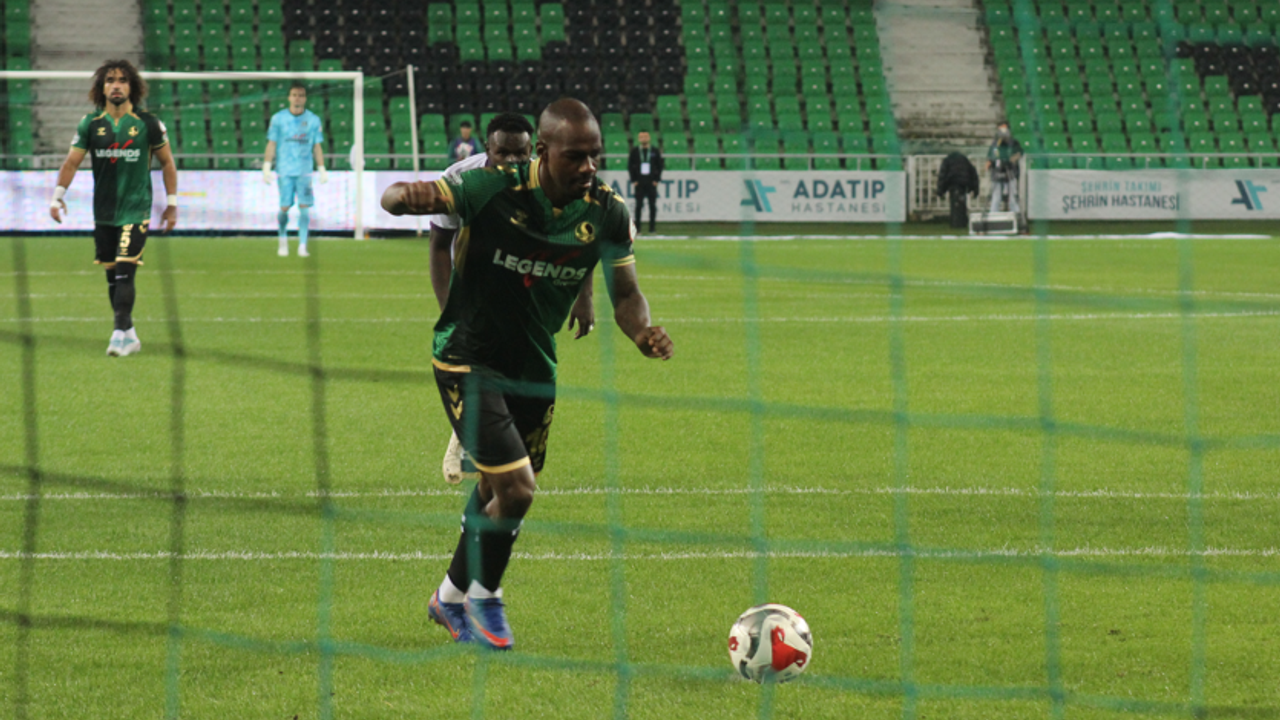 İlk Yarıda Kakuta Sahneye Çıktı