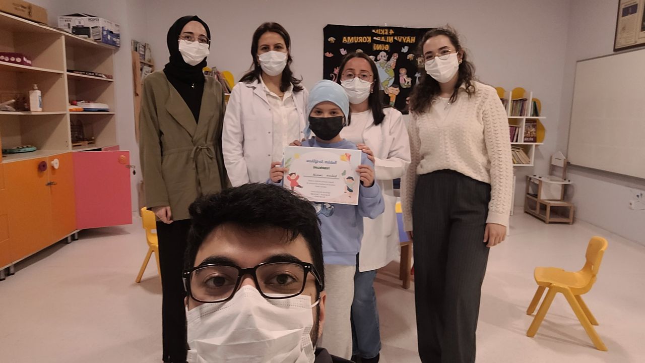 “Hastane Okulu” Üçüncü Yılında Umut Olmaya Devam Ediyor