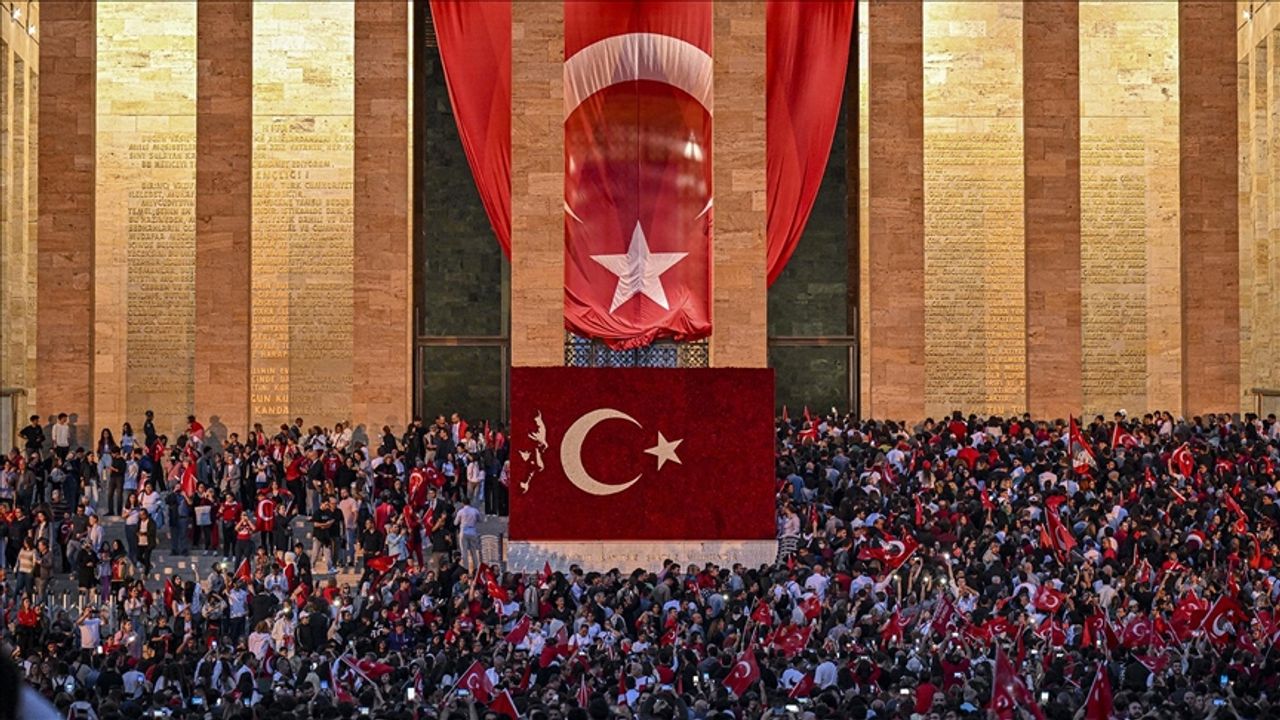 Spor camiasından 29 Ekim Cumhuriyet Bayramı mesajı