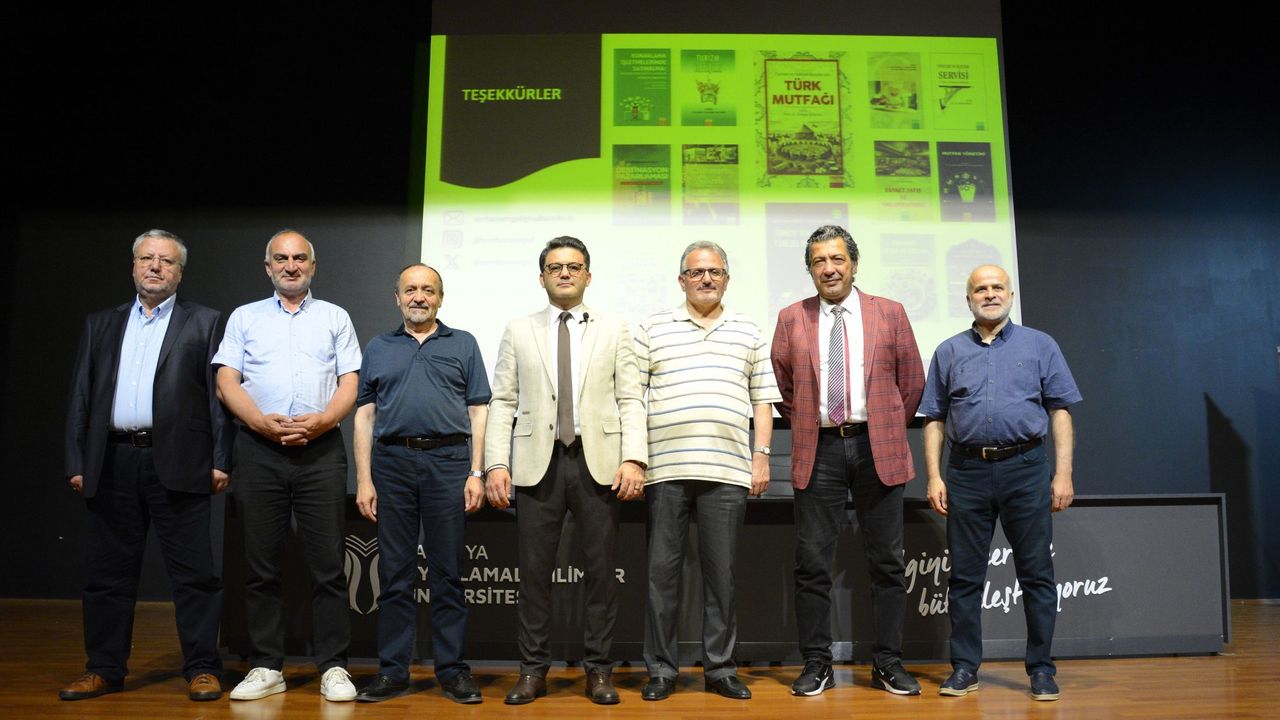 SUBÜ'de Bilim ve Toplum Buluştu: Profesörler Vatandaşlarla D