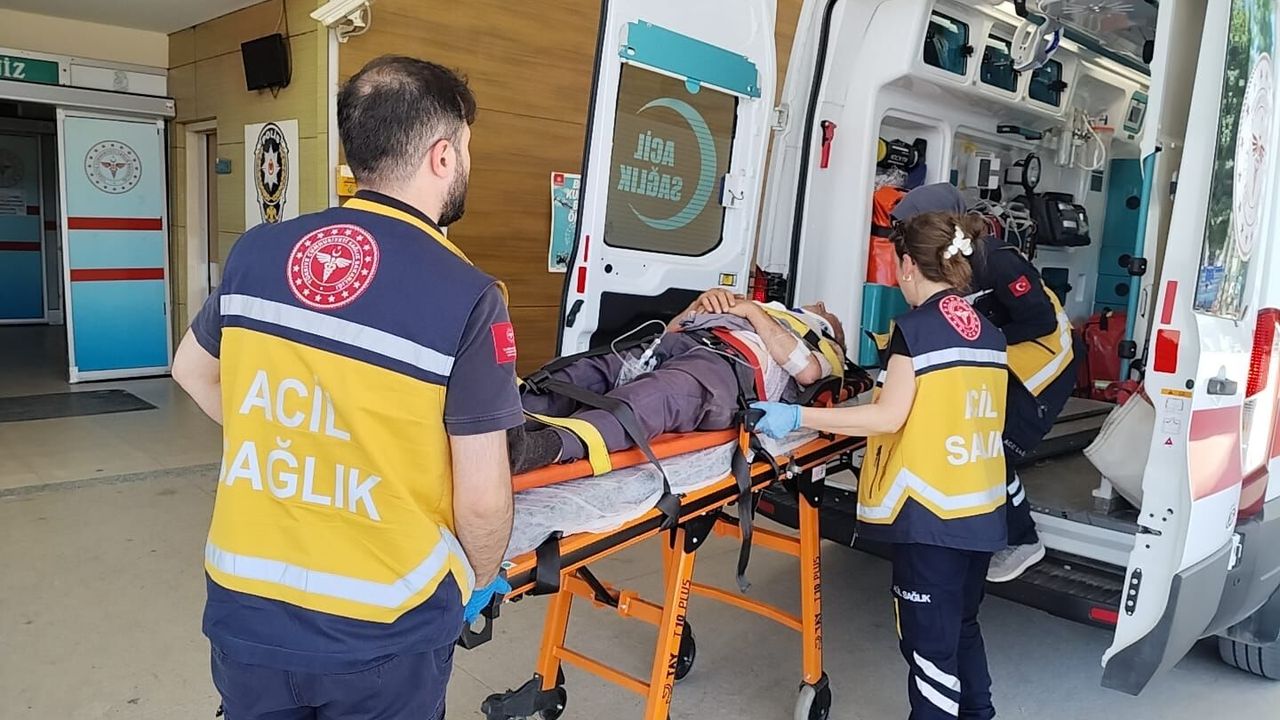 Bursa'da traktörün devrildiği kazada 1 kişi yaralandı