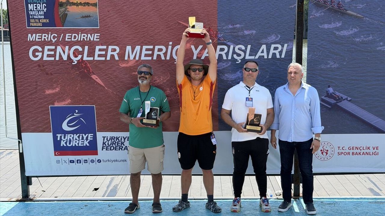 Kürekte Gençler Meriç Yarışları sona erdi