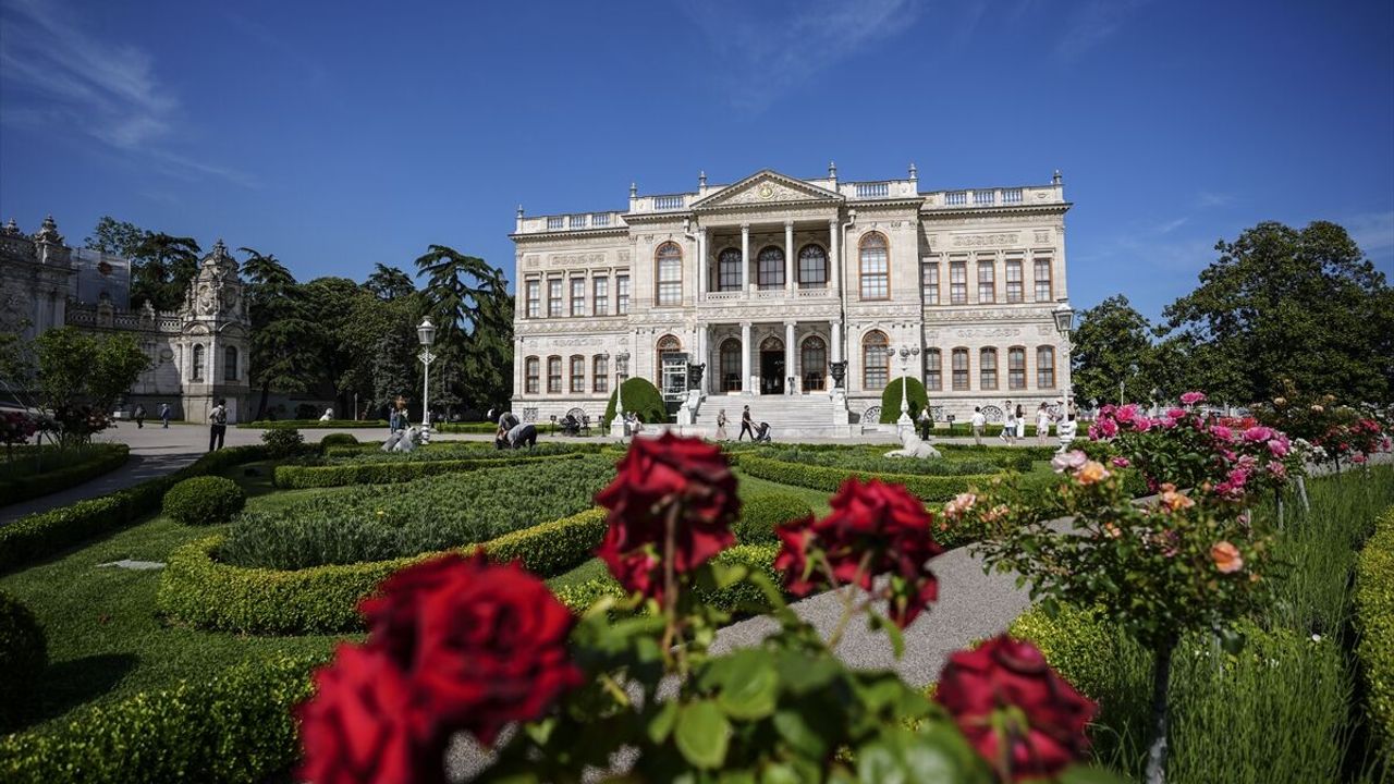 Osmanlı'nın görkemli mirası Dolmabahçe Sarayı 170 yaşında