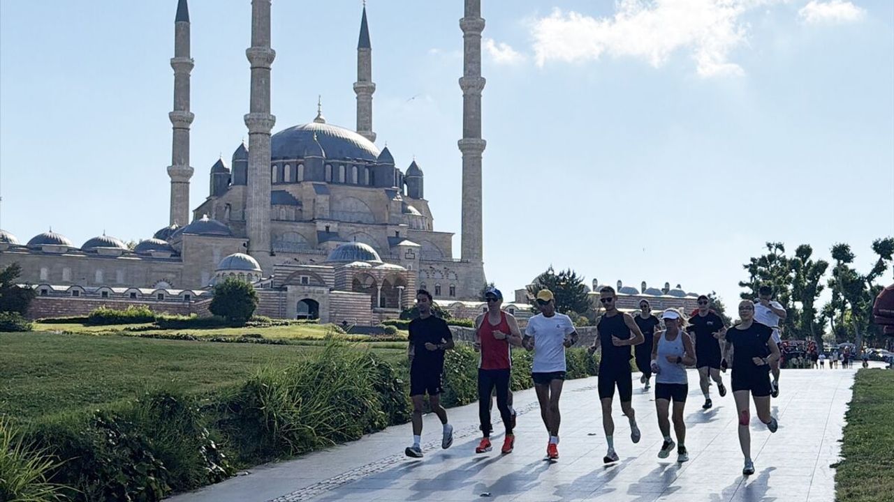 Selimiye Camisi'nin UNESCO Dünya Mirası Listesi'ne alınışının 15. yılı dolayısıyla koşu düzenlendi