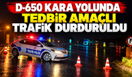 Sakarya'da D-650 kara yolu trafiğe kapatıldı!