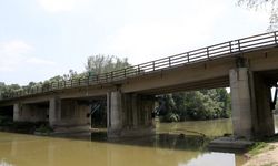 Büyükşehir Mollaköy köprüsünü yeniliyor