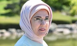 Emine Erdoğan'dan 'Babalar Günü' mesajı
