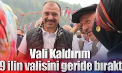 Vali Kaldırım, 79 ilin valisini geride bıraktı