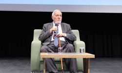 Prof. Dr. İlber Ortaylı, Cumhuriyet'in ilk yüzyılını anlattı