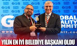 Yılın En İyi Belediye Başkanı Ödülü aldı