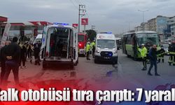Halk otobüsü tıra çarptı: 7 yaralı!