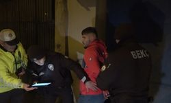 Kaza yaptı ehliyetsiz yakalandı!