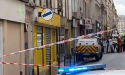 Paris'te silahlı saldırı: Üç ölü, dört yaralı