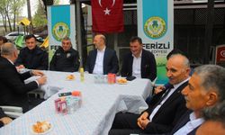 Ferizli'de bayramlaşma töreni