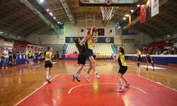 Basketbol 16 Yaş Altı Kızlar Türkiye Şampiyonası Kocaeli'de başladı