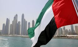 Katar ve BAE, büyükelçiliklerini yeniden açtı