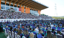 SUBÜ 2 bin 665 öğrencisini mezun etti