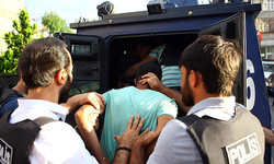 Otomobil hırsızlığı iddiasıyla 2 şüpheli tutuklandı