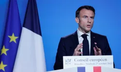 Macron: Çatışmalara insani ara verilmeli