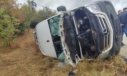 Tekirdağ'da devrilen minibüsteki 14 kişi yaralandı