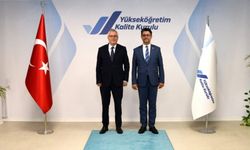 ÇOMÜ Rektörü Erenoğlu'ndan YÖKAK Başkanı Kocabıçak'a ziyaret