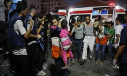 İsrail Gazze'deki Şifa Hastanesi'ni ikinci kez vurdu