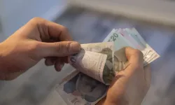 Yaşlı ve emekli maaşları hesaplarda
