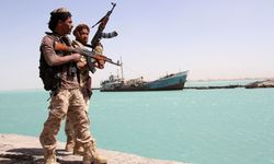 Aden Körfezi'nde 'yanan' tankere saldırıyı Husiler üstlendi