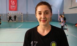 Tekirdağ Süleymanpaşa Kadın Hentbol Takımı, İzmir maçıyla çıkış yakalamak istiyor