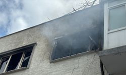 Evde çıkan yangında mahsur kalan anne ve oğlu kurtarıldı