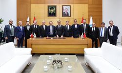 Sakaryaspor Yönetimi Başkan Alemdar'ı ziyaret etti
