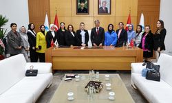 Girişimci Kadınlar Derneği'nden Başkan Alemdar'a ziyaret